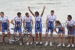 Filippo Pozzato posa per le foto di squadra