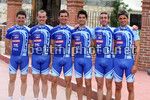 foto di gruppo del team Fuji-Servetto al Tour San Luis in Argentina