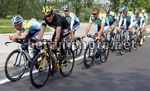 Lance Armstrong davanti con Levi Leipheimer 