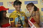 Alberto Contador con le Miss