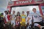 Alberto Contador con Mark Cavendish e Andy Schleck al via del Amstel Curacao Race